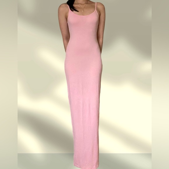 Maxi dress - Picture 2 of 3